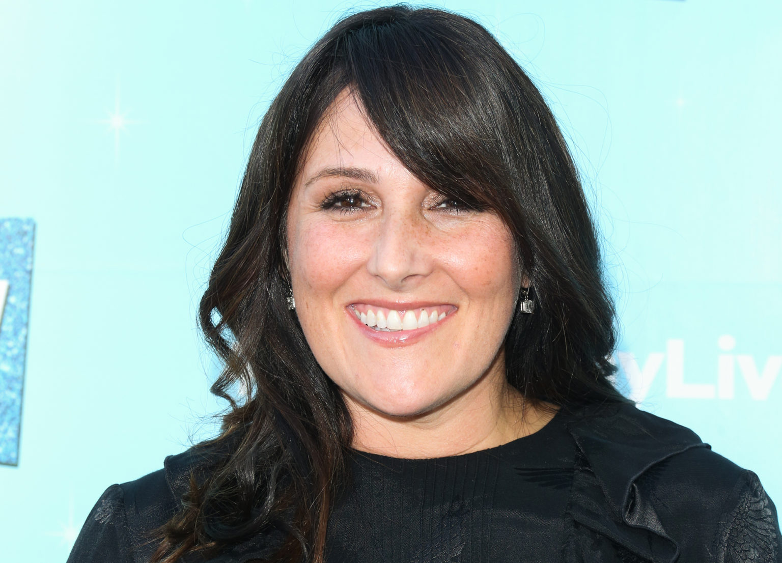 Ricki Lake Shaves Her Head After 30 Years of Hair Loss | RealSelf News