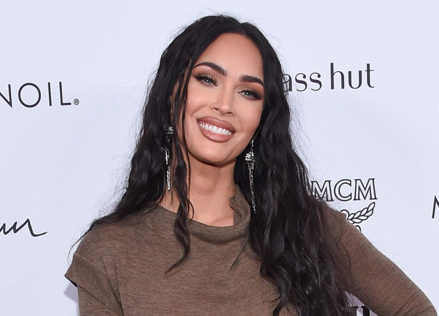 Megan Fox Reveals All the Plastic Surgeries She’s Had Done RealSelf News